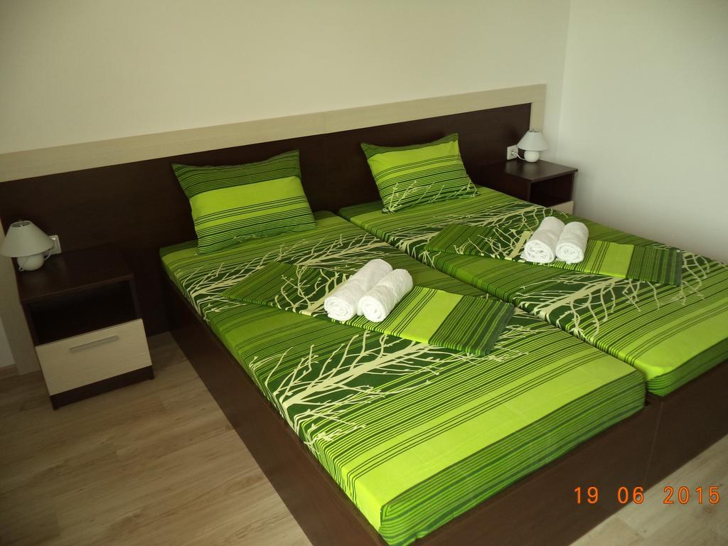 Sveti Georgi Guest House Sozopol Habitación foto