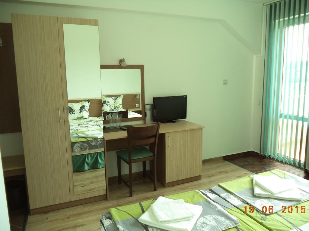 Sveti Georgi Guest House Sozopol Habitación foto
