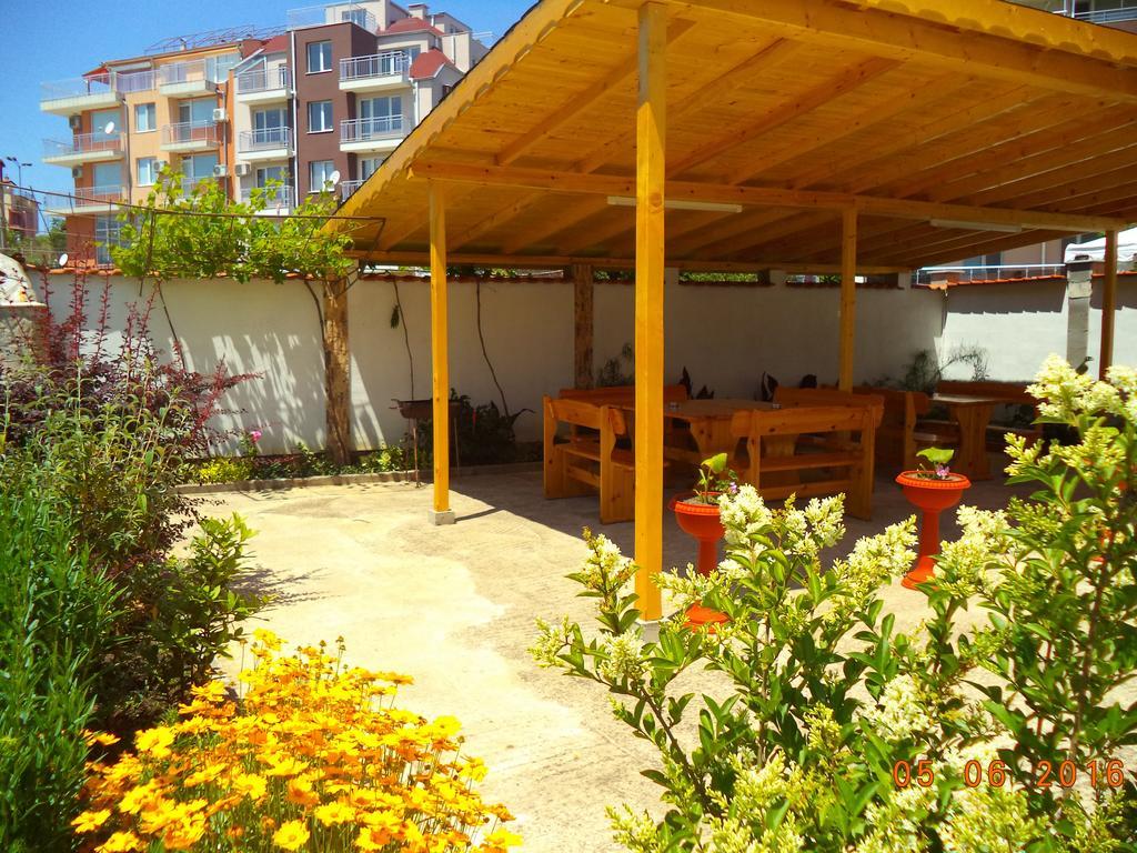 Sveti Georgi Guest House Sozopol Exterior foto
